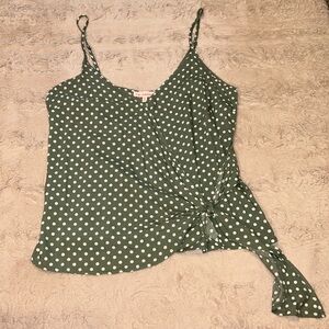 Size m top with dots